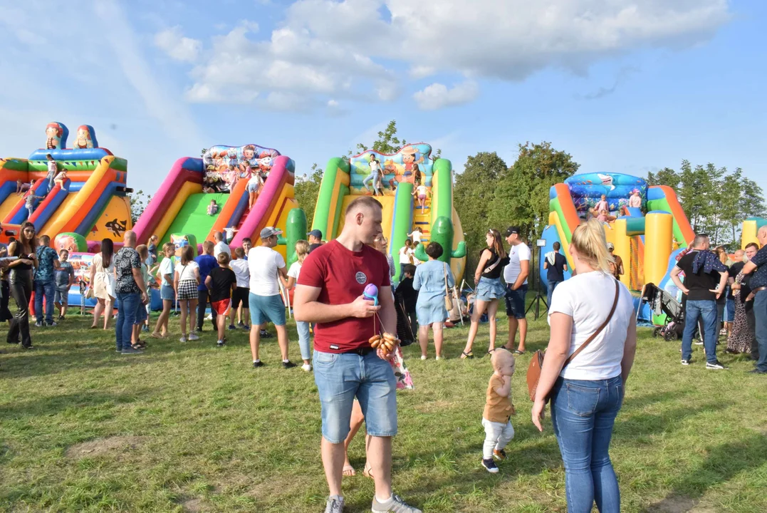 Dożynki gminy Stryków w Warszewicach