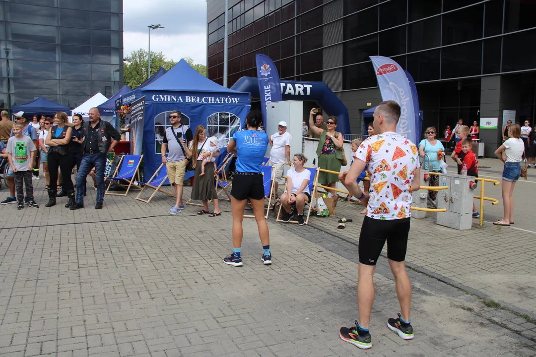 Piknik rodzinny "Bezpieczne Wakacje z Mundurem" pod Atlas Areną