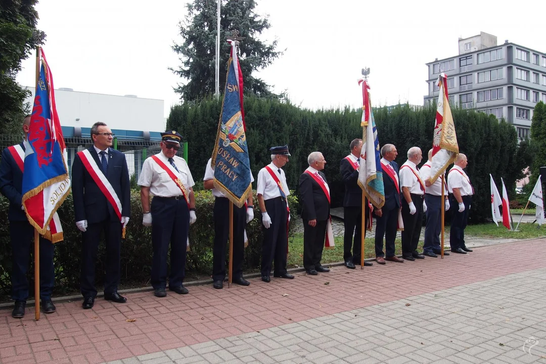 To był ważny moment w historii. Tak uczcili jego 44. rocznicę - Zdjęcie główne