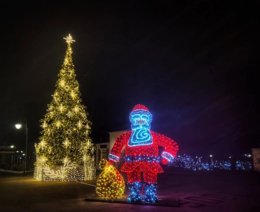 Iluminacje w powiecie zgierskim