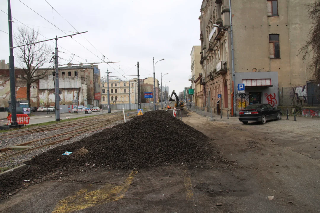 Budowa przystanku kolejowego Łódź Śródmieście - stan na 18.03.2024 r.