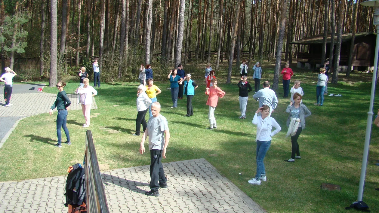 Zaproszenie na zajęcia Qigong w Kutnie - Zdjęcie główne