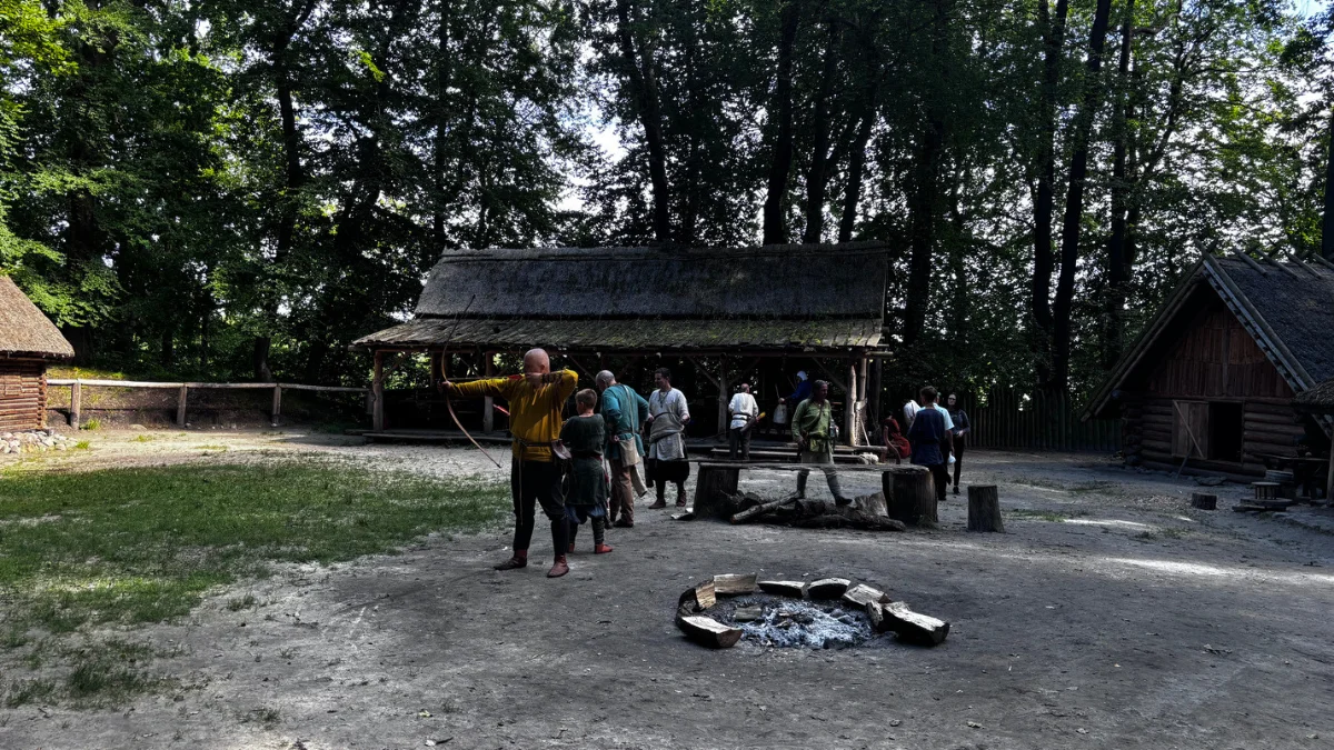 Łucznicy opanowali Grodzisko w Sopocie. Tak wygląda turniej o Bursztynową Strzałę
