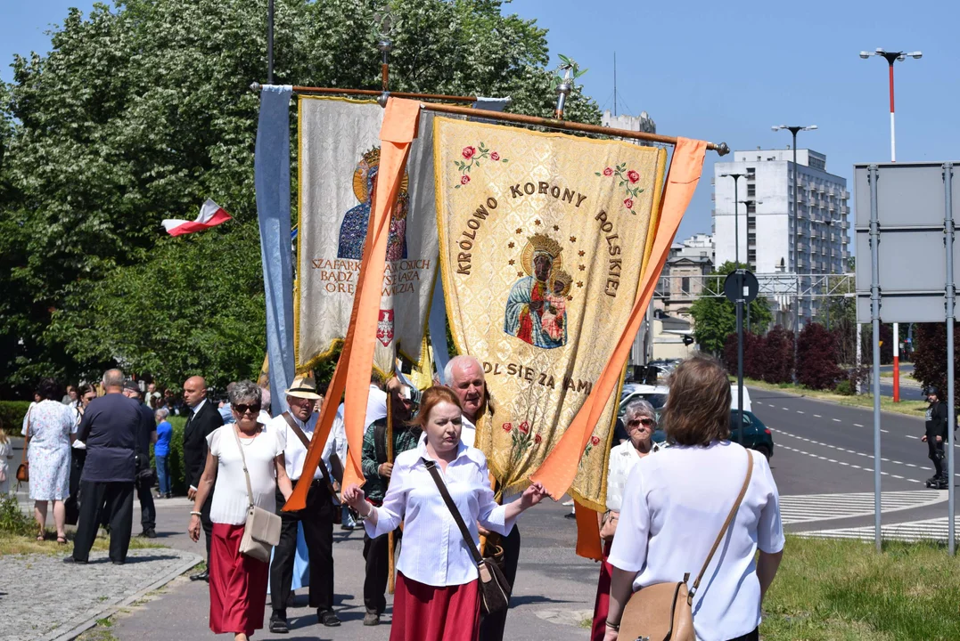 Procesje Bożego Ciała przeszły ulicami Łodzi