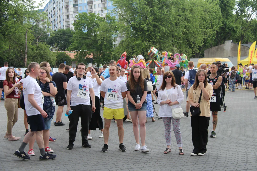 Piknik rodzinny fundacji „Daj piątaka na dzieciaka” na Bałutach