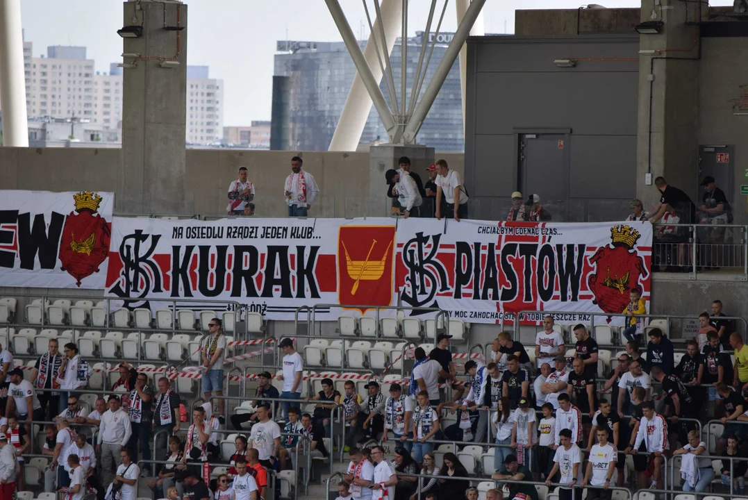 Piłkarskie starcie ŁKS Łódź z Resovią - Stadion Króla 21.05.2023