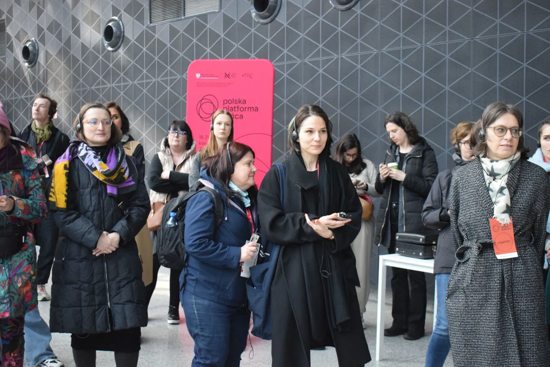 Flash mob na dworcu Łódź Fabryczna