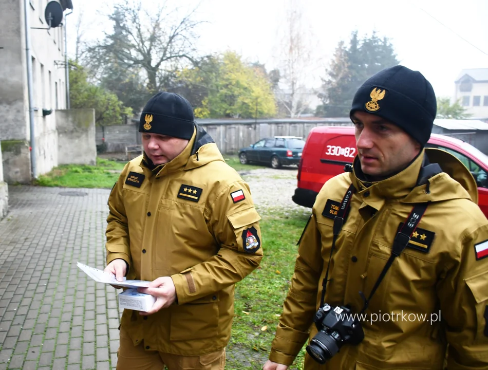 czujki dymu rozdane potrzebującym rodzinom