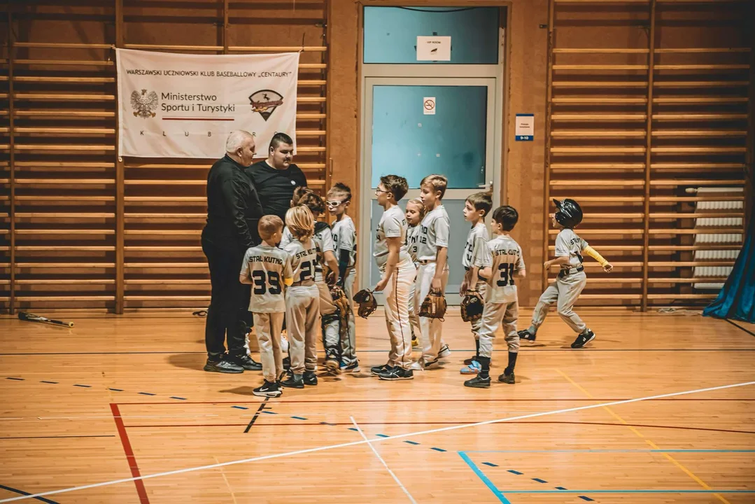 Debiut pełen walki i pasji – Stal Kutno U10 na Baseball Cup w Twardogórze