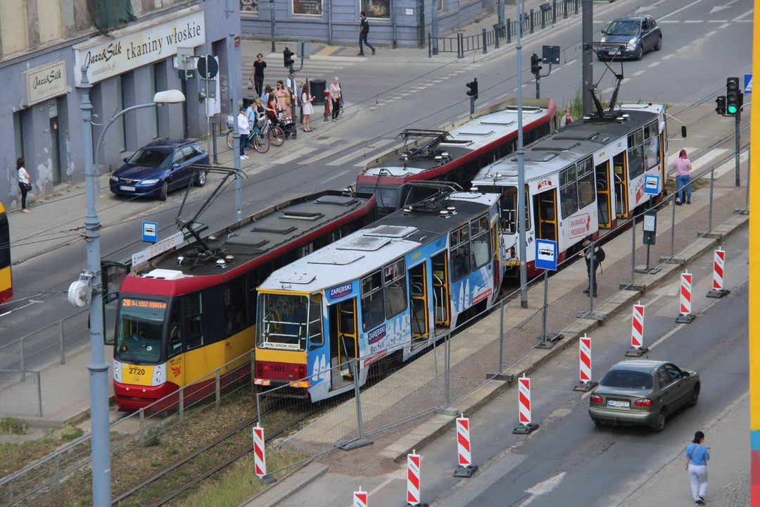 Utrudnienia po wykolejeniu tramwaju w Łodzi