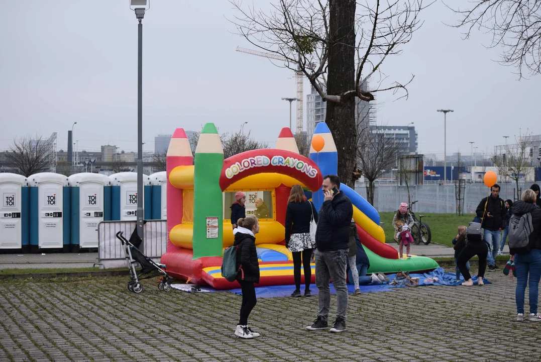 DOZ Maraton to nie tylko bieg. Mnóstwo atrakcji dla najmłodszych na Pikniku DOZ [galeria]