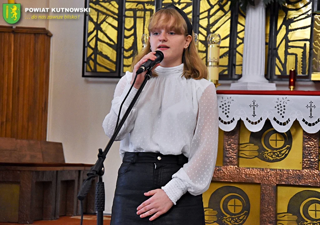 W Bedlnie odbył się koncert galowy II Powiatowego Festiwalu Piosenki Religijnej