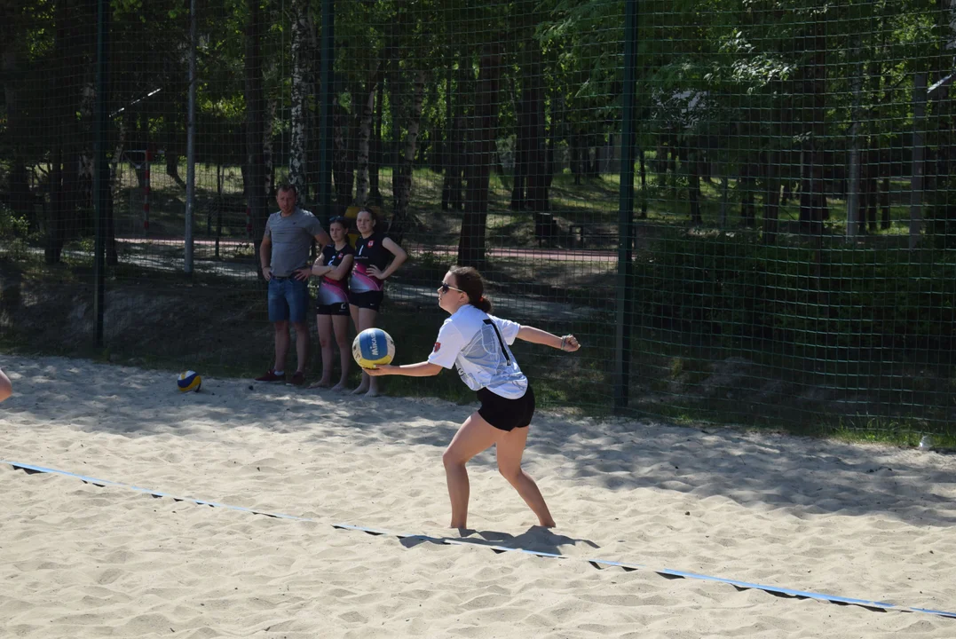 Mistrzostwa powiatu w siatkówce plażowej dziewcząt i chłopców