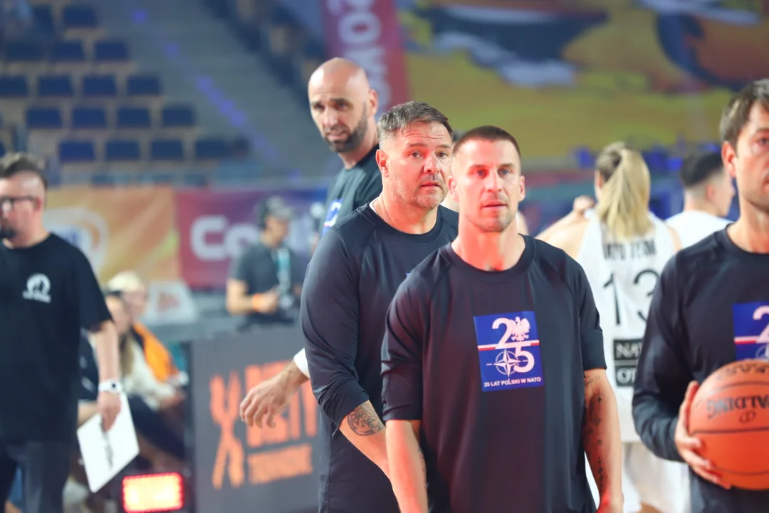 Mecz charytatywny: Gortat Team vs. Żołnierze NATO