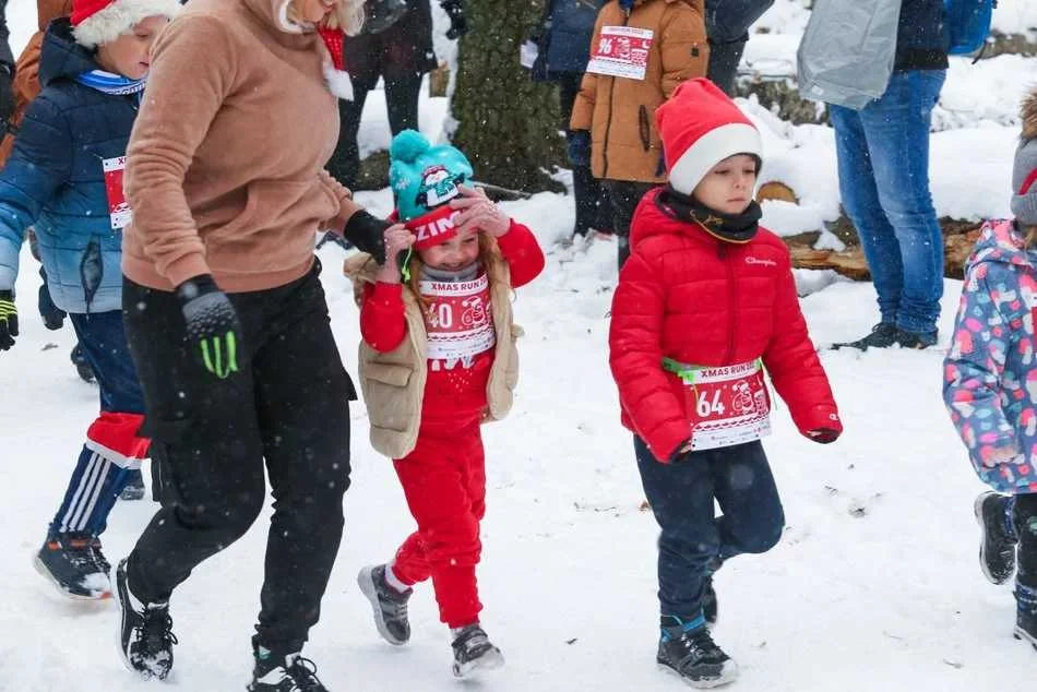 Xmas Run 2023 w Lesie Łagiewnickim w Łodzi