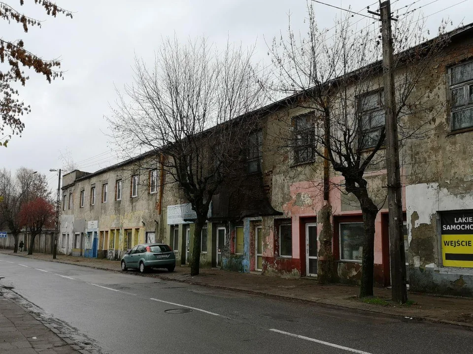 Które zgierskie budynki proszą się o remont lub...rozbiórkę?