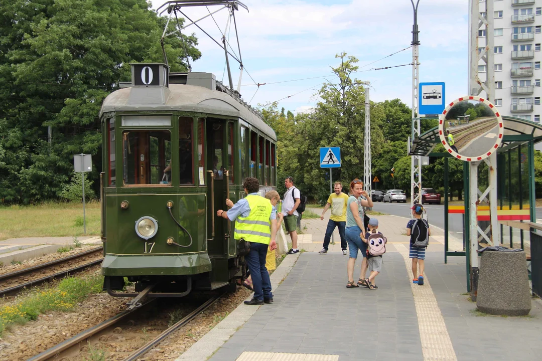 Zabytkowe tramwaje na łódzkich ulicach