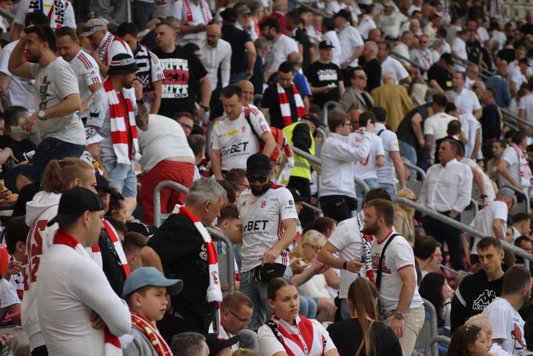 Piłkarskie starcie ŁKS Łódź z Resovią - Stadion Króla 21.05.2023