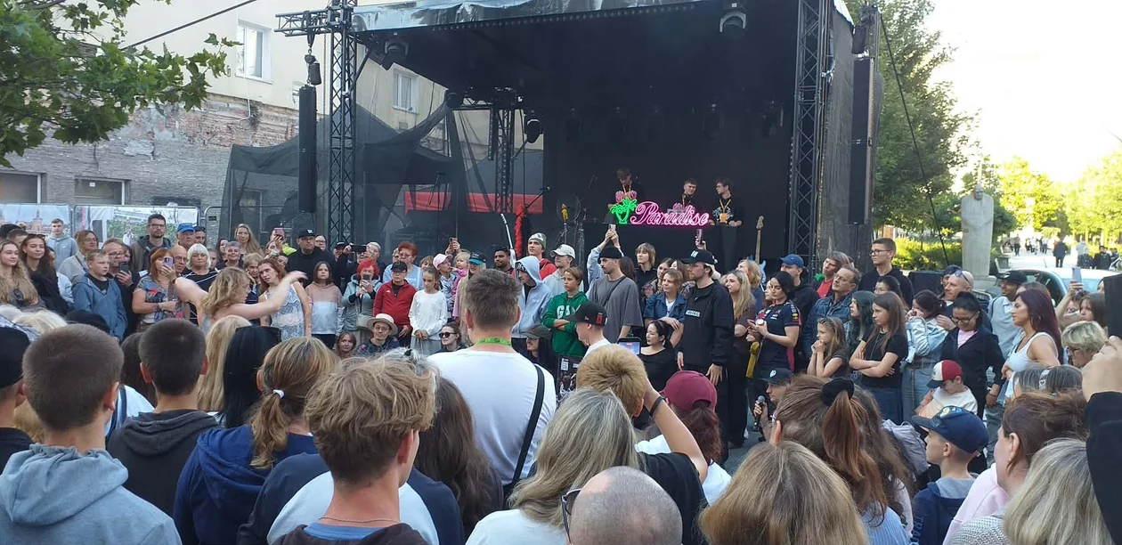 Parada na 603. urodziny Łodzi