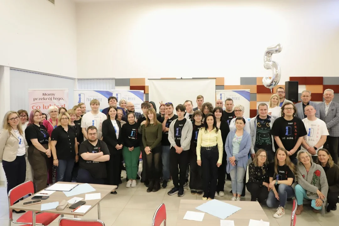 Pięć lat działania i realnych zmian. Klub Świadomej Młodzieży przy Fundacji ”Pro Aperte” świętuje jubileusz (ZDJĘCIA)
