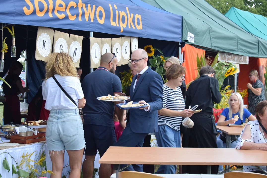 Dożynki gminy Stryków w Warszewicach