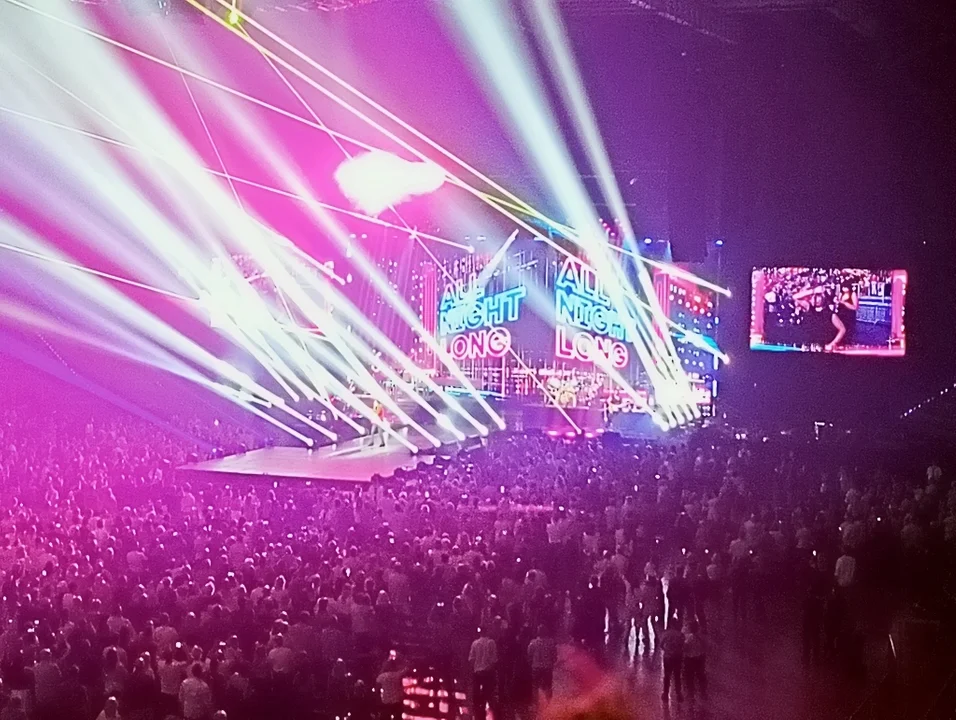 Lionel Richie rozgrzał Łódź: wielkie hity, emocje i show pełne klasy
