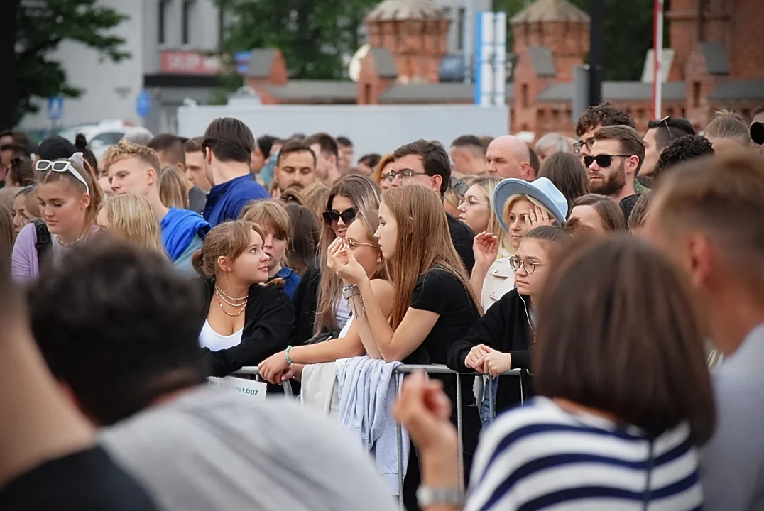 LemOn na urodzinowej scenie w Monopolis