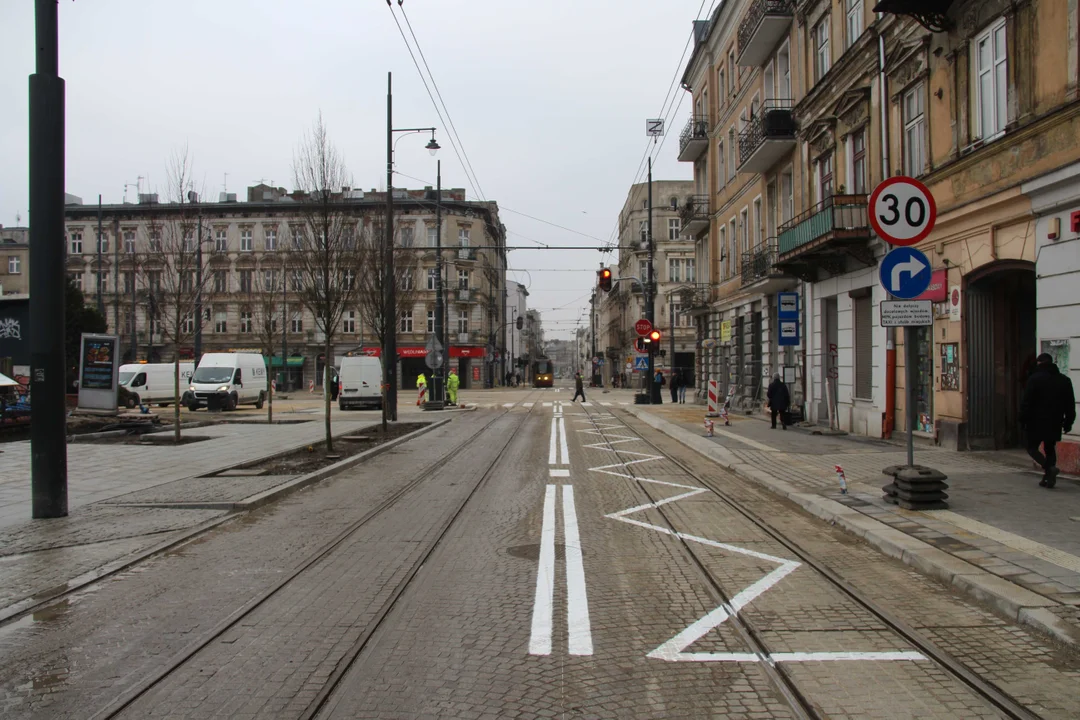 Tramwaje i autobusy MPK Łódź powróciły na Legionów