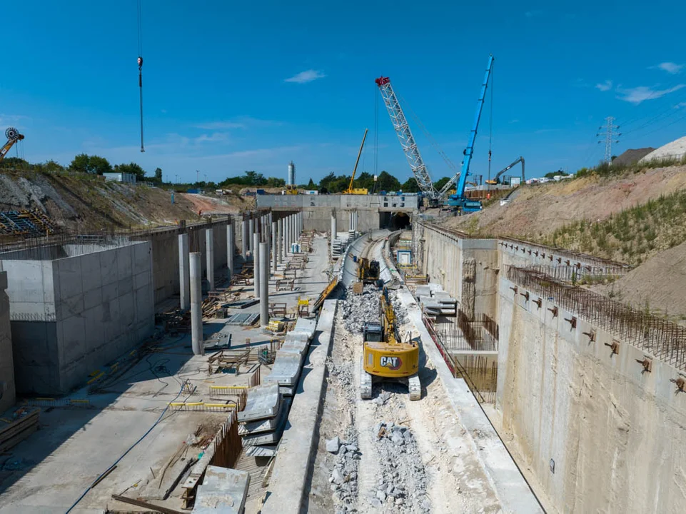 Budowa tunelu kolejowego w Łodzi