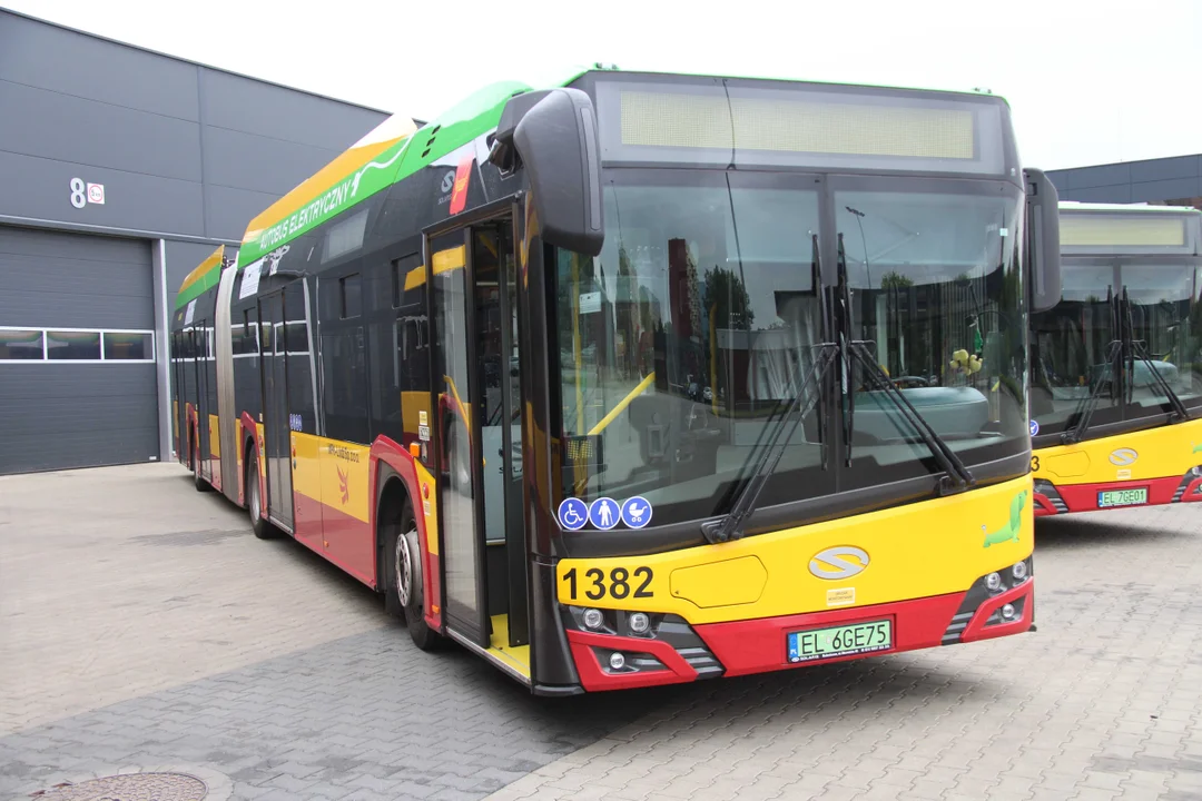 Nowe autobusy marki Solaris w barwach MPK Łódź