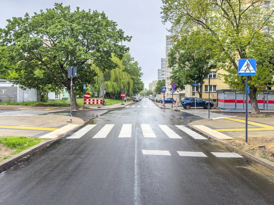 Bliski koniec remontów trzech ulic na łódzkiej Dąbrowie