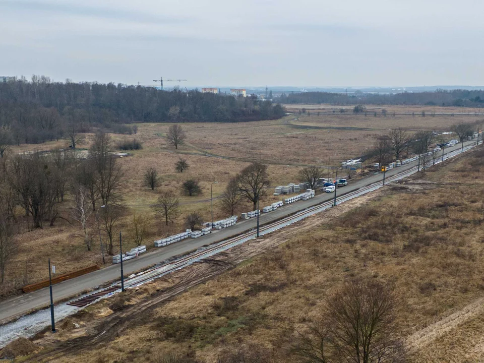 Na jakim etapie jest przebudowa ulicy Konstantynowskiej w Łodzi?