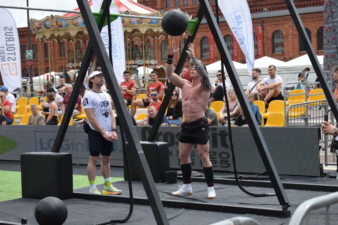 Zawody CrossFit LOGinLAB w Manufakturze