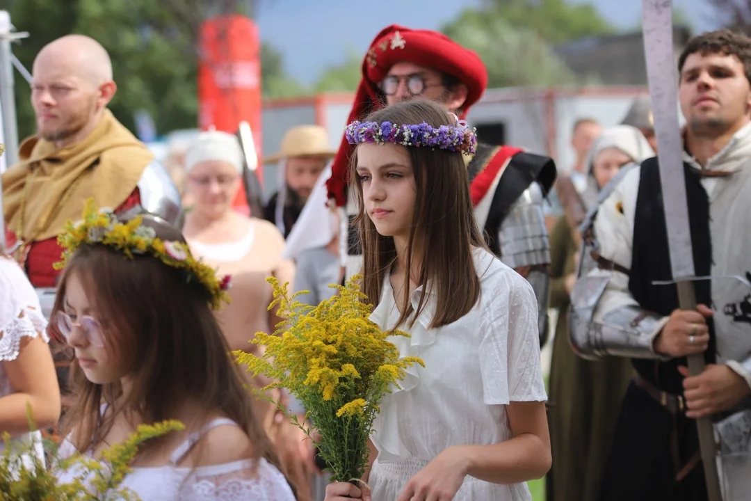 Potrójna impreza w Dąbrowicach