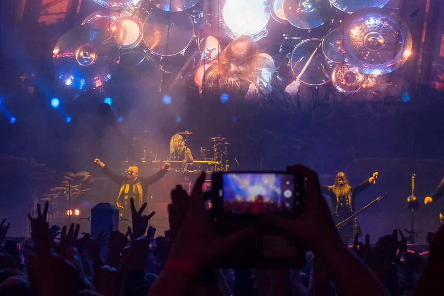 Sabaton w Atlas Arenie. Tłumy fanów zjechały z całej Polski