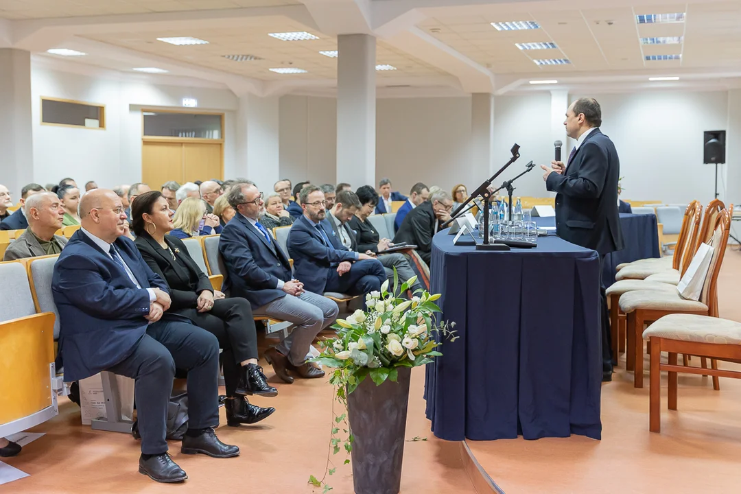 Debata w Wyższej Szkole Bankowej w Łodzi. Rozmawiano m.in. o korkach w mieście i upadających biznesach [zdjęcia] - Zdjęcie główne