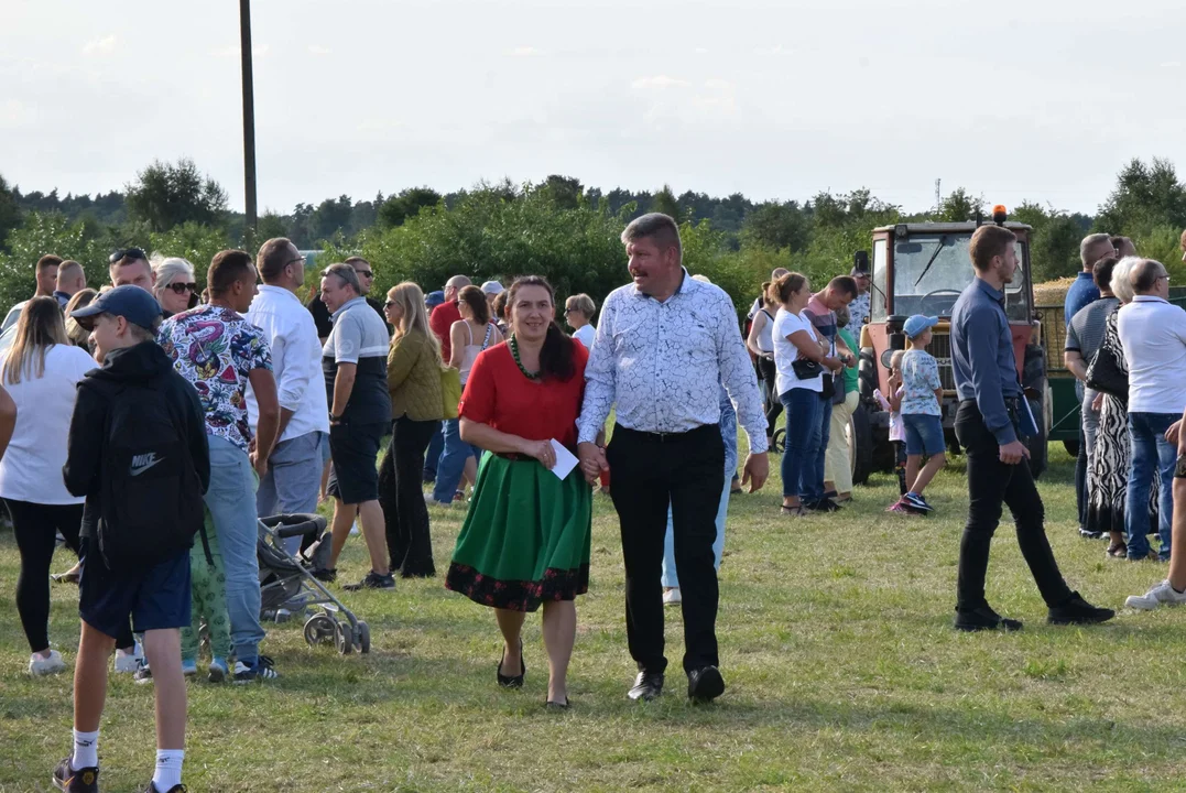 Dożynki gminy Stryków w Warszewicach