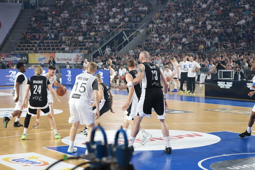 Mecz charytatywny: Gortat Team vs. Żołnierze NATO