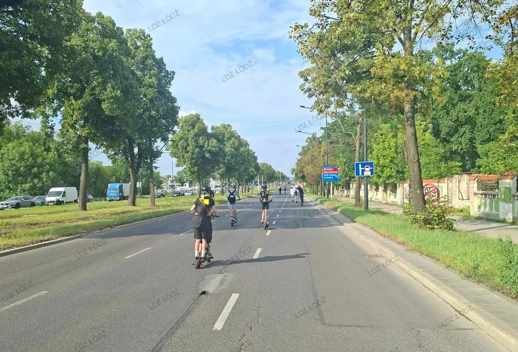 Hulajnogami środkiem Pabianickiej w Łodzi