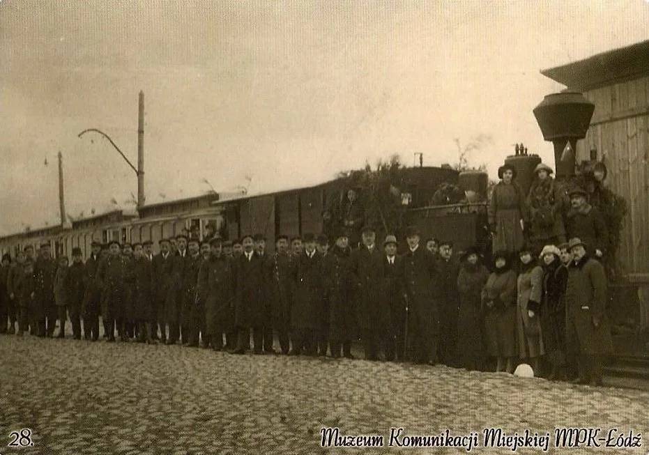 Ulica Łódzka na archiwalnych fotografiach