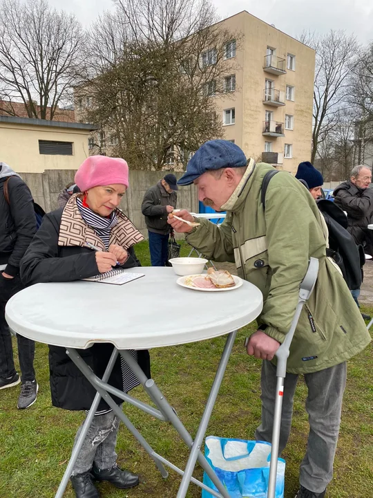 Niedziela wielkanocna z „zupą na Pietrynie”.