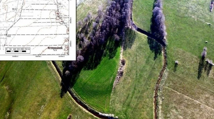 Dzisiaj to niepozorny teren. Dopiero niedawno odkryto, że stał tu ważny obiekt - Zdjęcie główne
