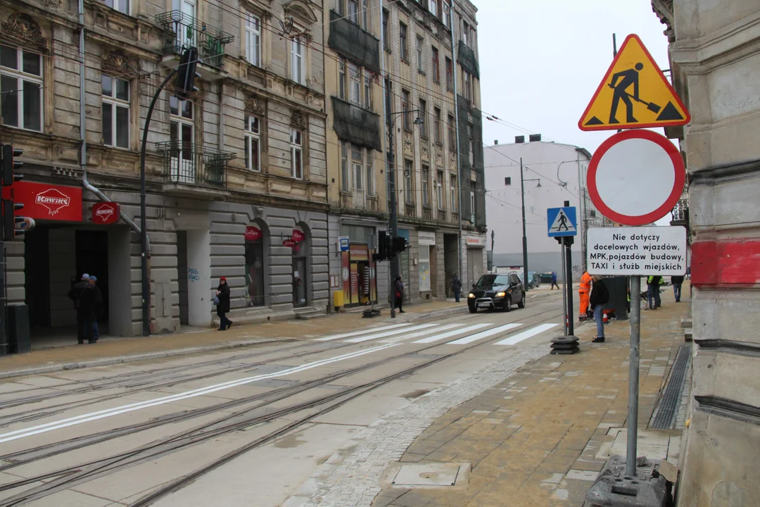 Tramwaje i autobusy MPK Łódź powróciły na Legionów