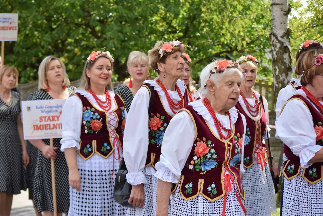 Dożynki gminy Stryków w Warszewicach