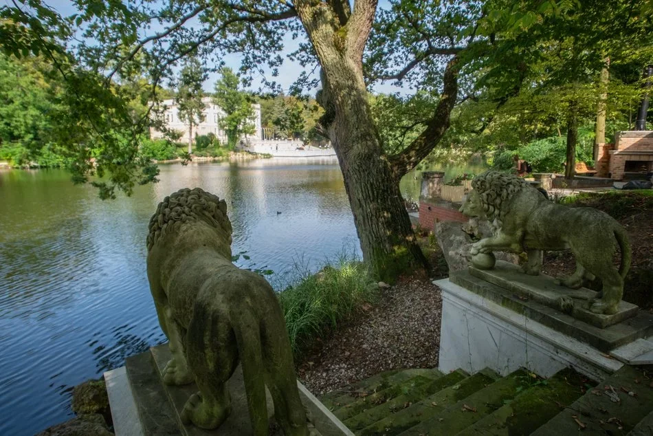 Pałac Heinzla w łódzkich Łagiewnikach zmienia się w hotel