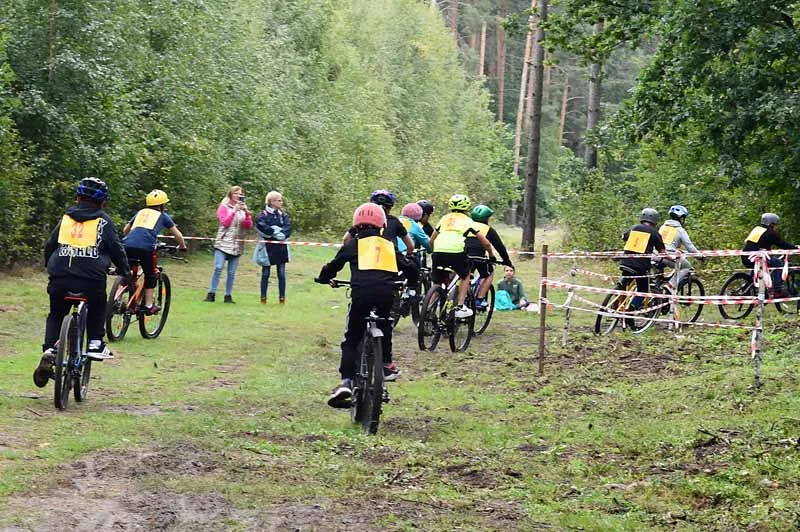 Młodzieżowe Mistrzostwa Powiatu Łęczyckiego w Wyścigach Rowerowych w Witowie