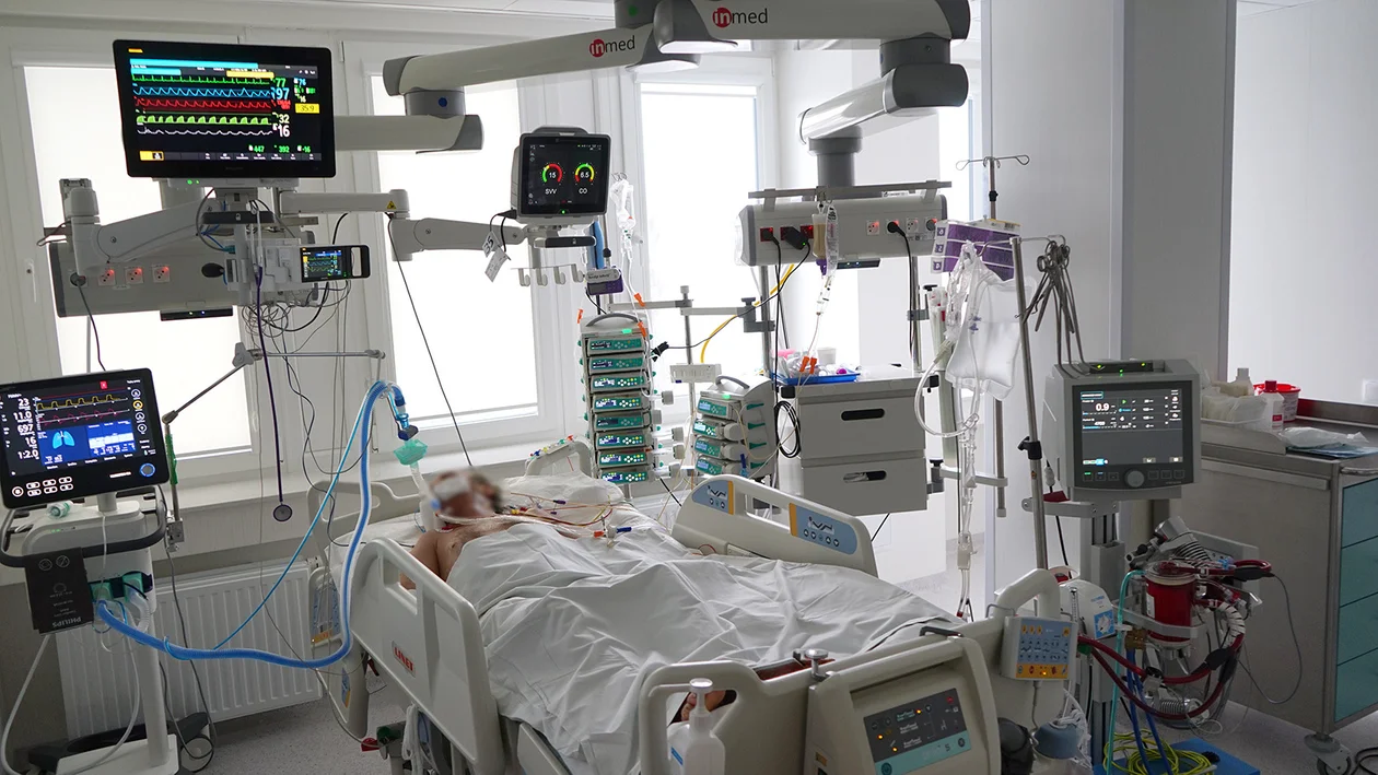 Wielogodzinna walka o życie pacjenta w Koperniku w Łodzi