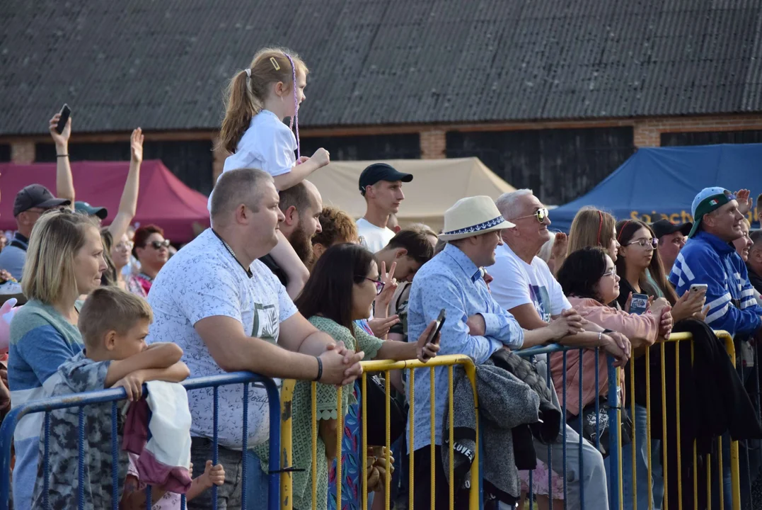 Dożynki gminy Stryków w Warszewicach