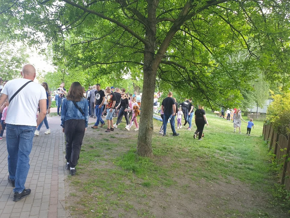 Moc atrakcji na Festiwalu Baniek Mydlanych w Zgierzu. Dzieciaki były uradowane, to wszystko dla nich [zdjęcia]