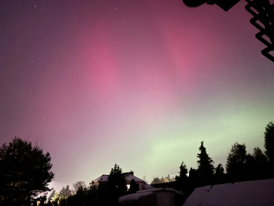 Widowisko na niebie! Zorza polarna nad Pomorzem - Zdjęcie główne